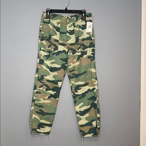 Mother The Shaker Chop Crop Printed Jeans in